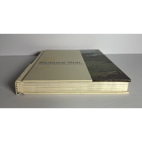 Vintage Science Year The World Book Science Annual 1971 Excellent Condition - Picture 4 of 9